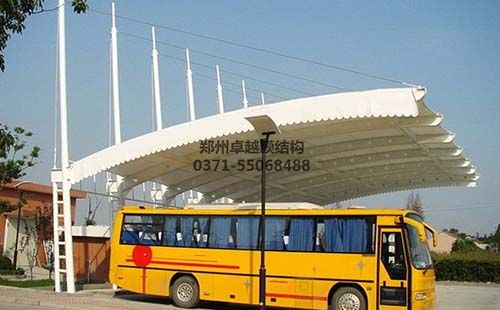 長治公交車站午夜看黄片